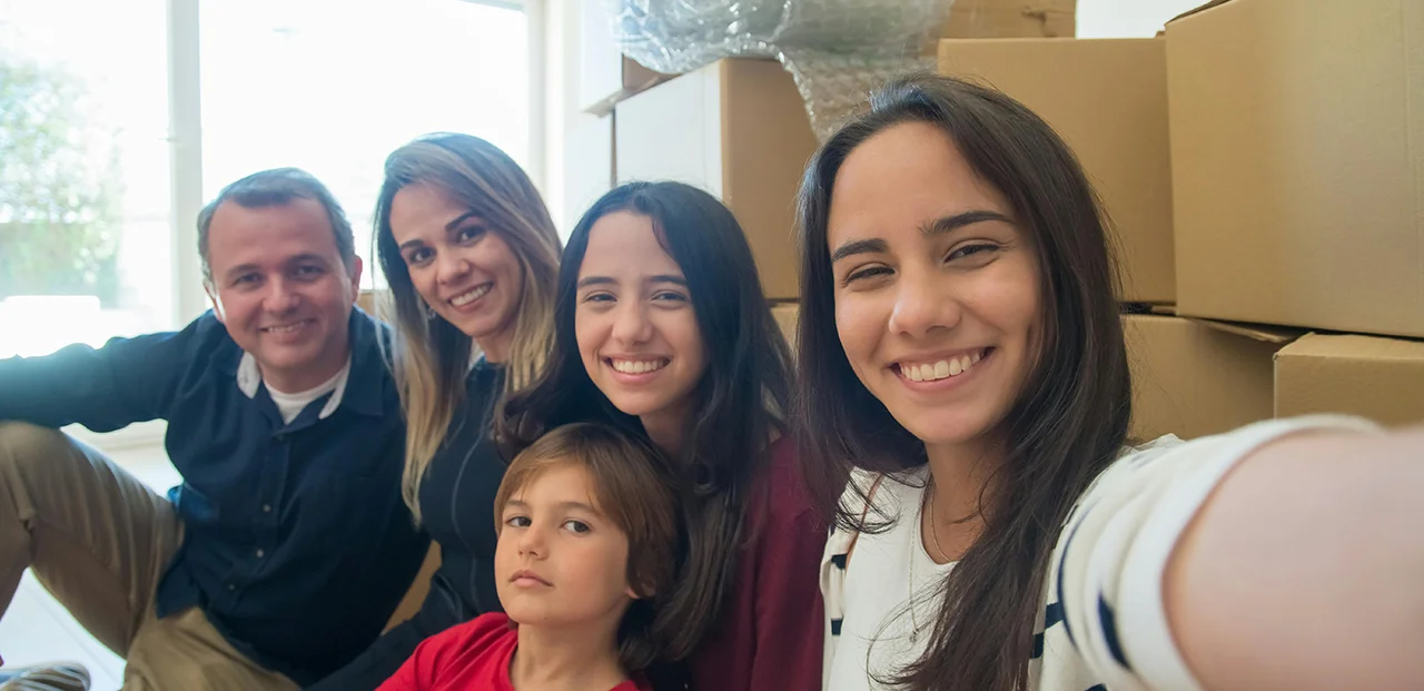 famille qui déménage